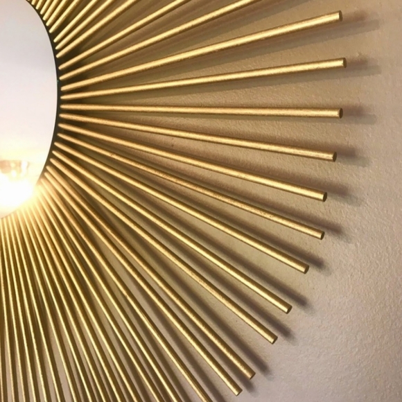 Sunburst Mirror - Picture 3 of 4